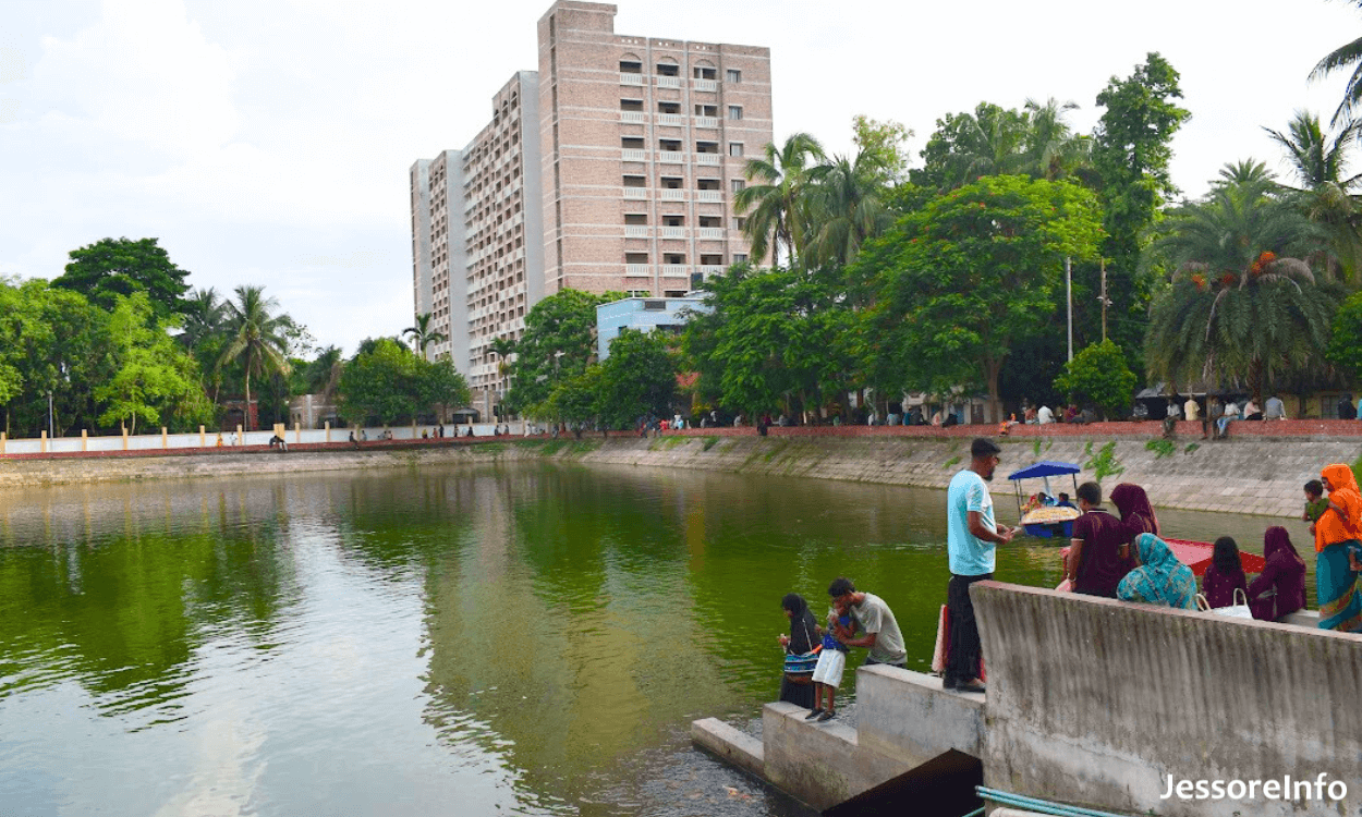 Jessore Collectorate Building 3